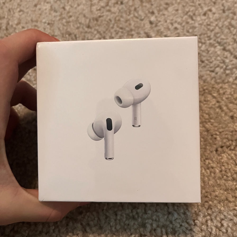Apple Airpods Pros Generation 2 Wireless (NEW!)